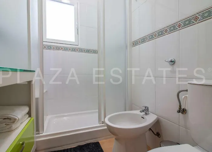 Magnifico Al Lado De La Playa Torrecilla En * Nerja