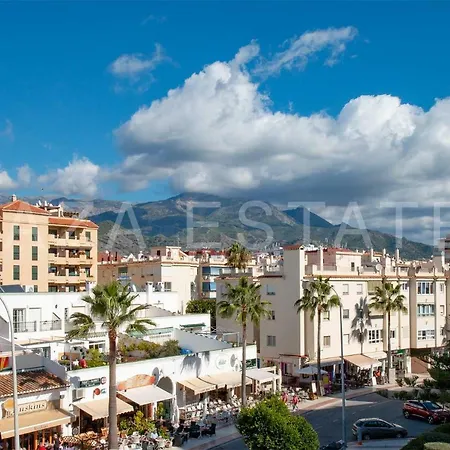 Magnifico Al Lado De La Playa Torrecilla En * Nerja